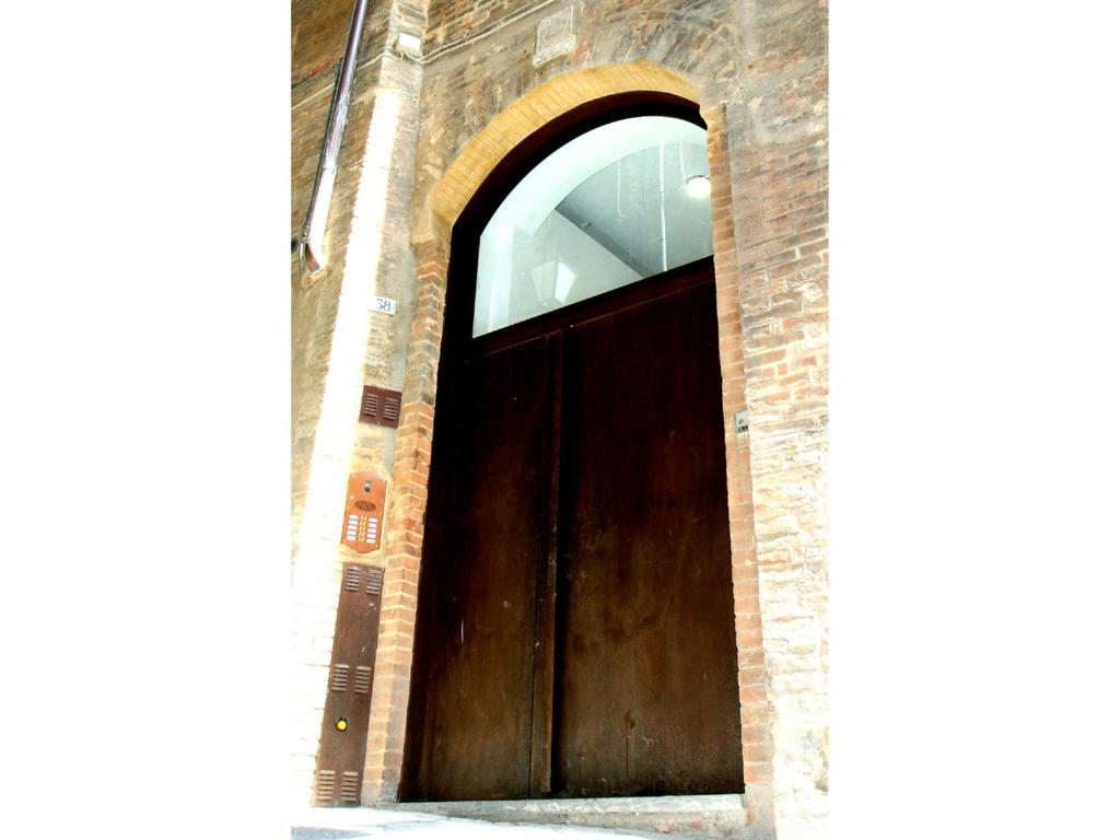 Il Tolomei - Central In The Middle Of Main Street 锡耶纳 客房 照片